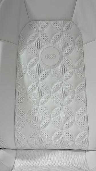White backrest, quilting detail